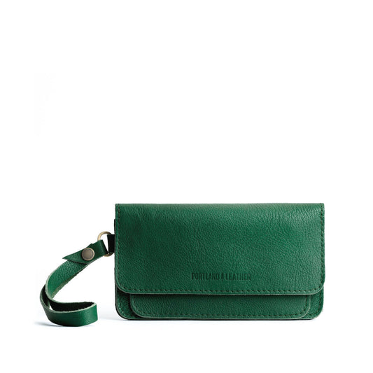 Bacalar | Leather wallet clutch with wristlet and magnetic closure
