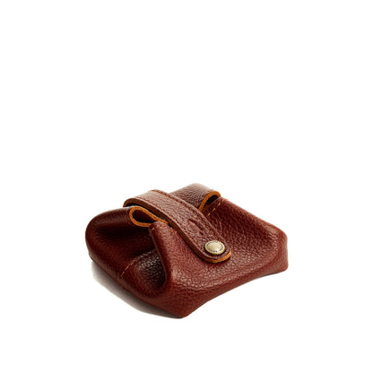 Nutmeg | Foldable square leather pouch with snap closure closed
