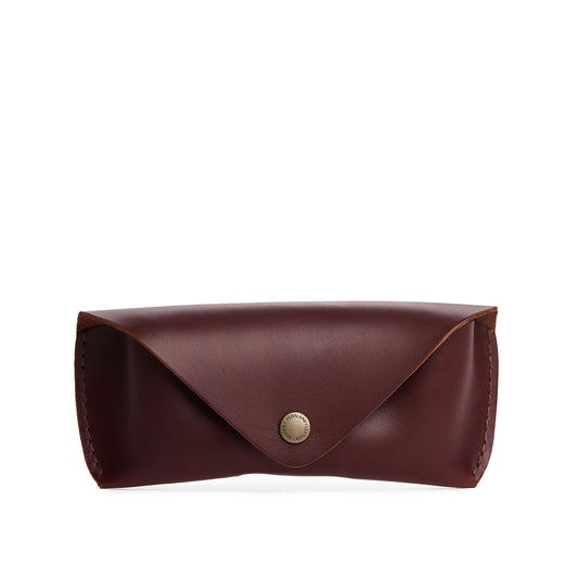 Cognac | Leather sunglasses case with snap closure