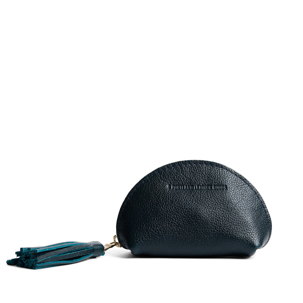 Boreal | Small leather zippered pouch with tassel
