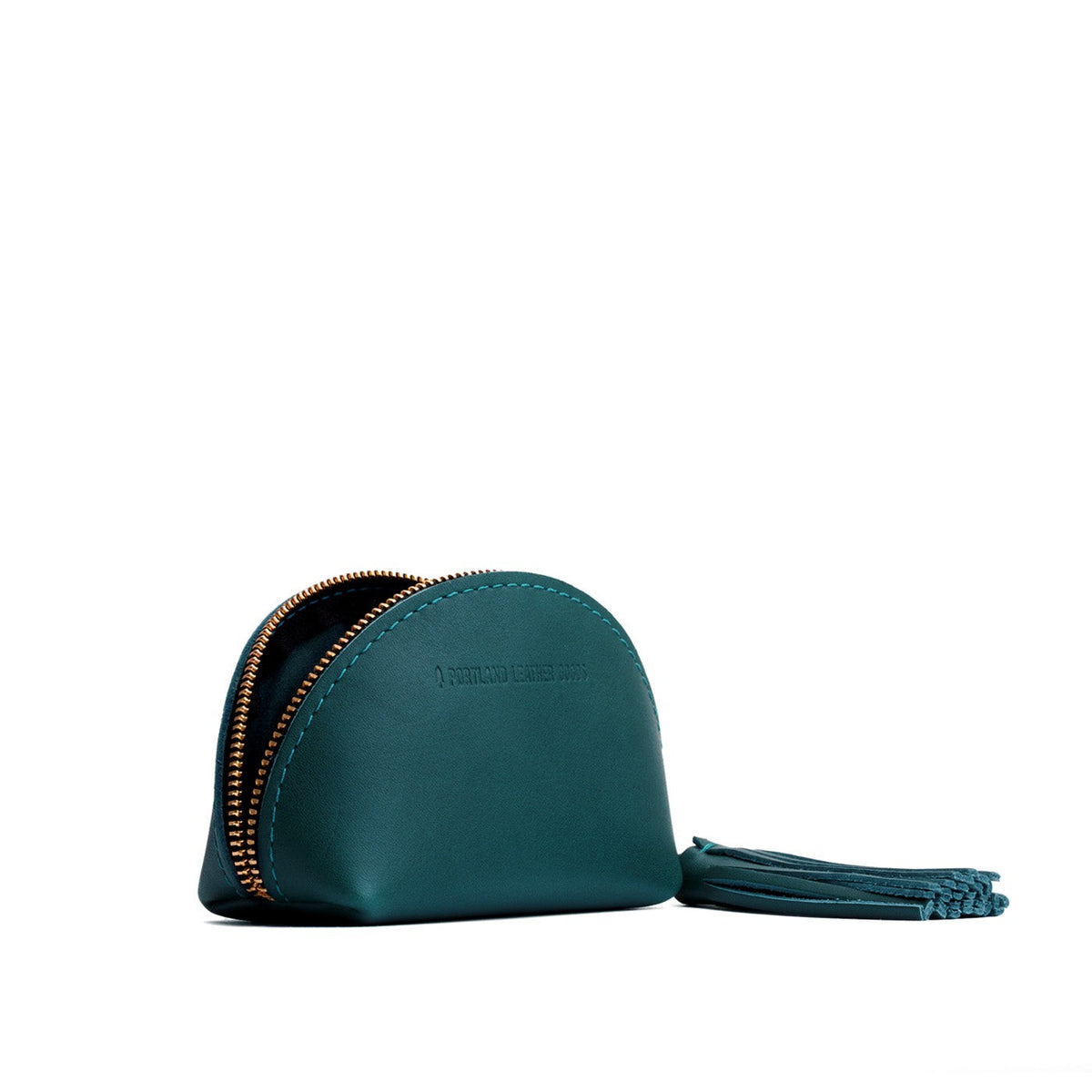 Harbor | Small leather zippered pouch with tassel